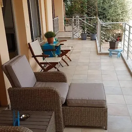 Katerina'S Beach House Holiday home Nikiana